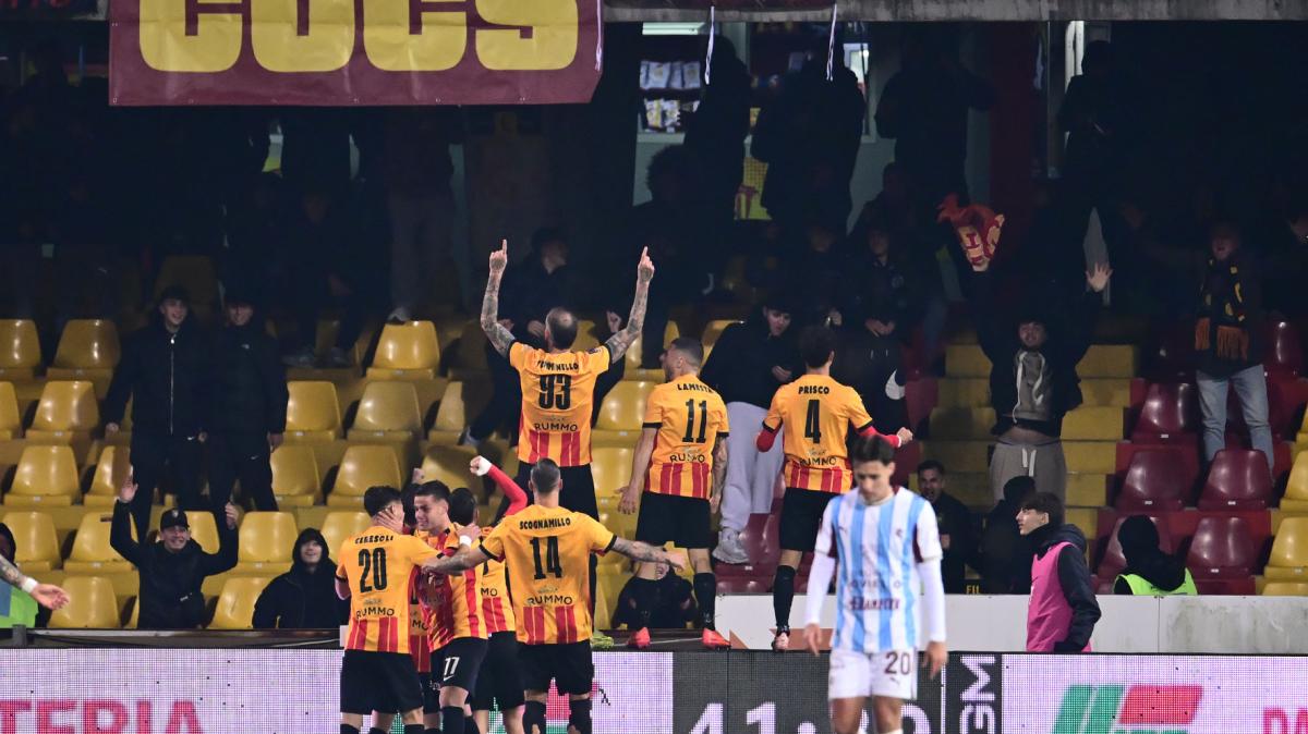 Benevento-Foggia: Streghe contro Diavoli, in un match che oscilla tra sogni e fantasmi
