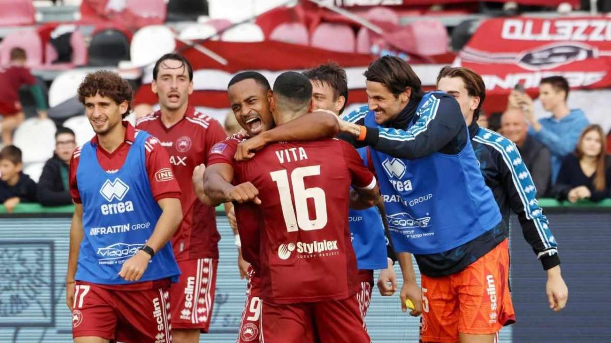 L'esultanza dopo il gol di Diaw - credit: AS Cittadella - www.lacasadic.com