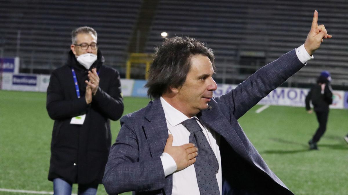 Capuano contro l'FVS: “In Serie C è inutile, il VAR oggi è più un limite che una soluzione”