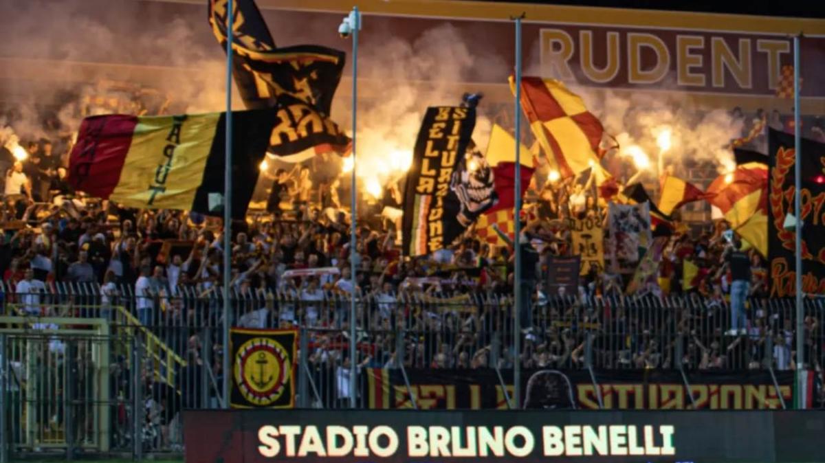 Torres-Ravenna, nuova trasferta vietata ai tifosi giallorossi: la nota 