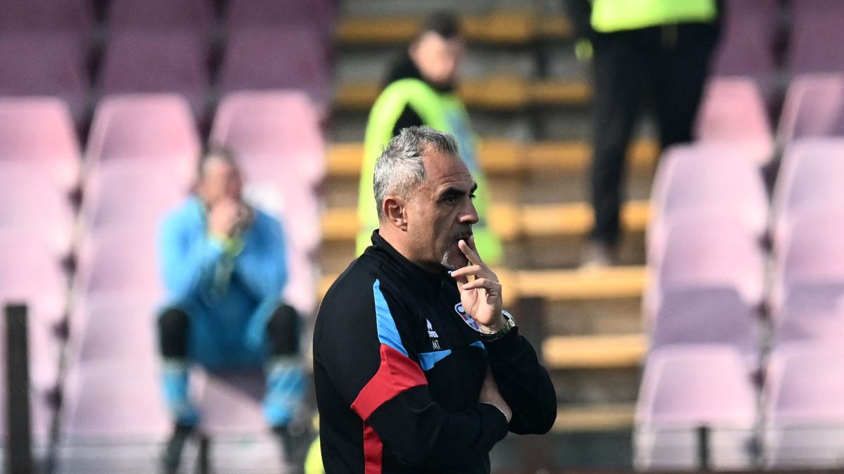 Catania, Toscano: "Il calcio sta diventando un circo, abbiamo un solo risultato per riaprire il campionato"