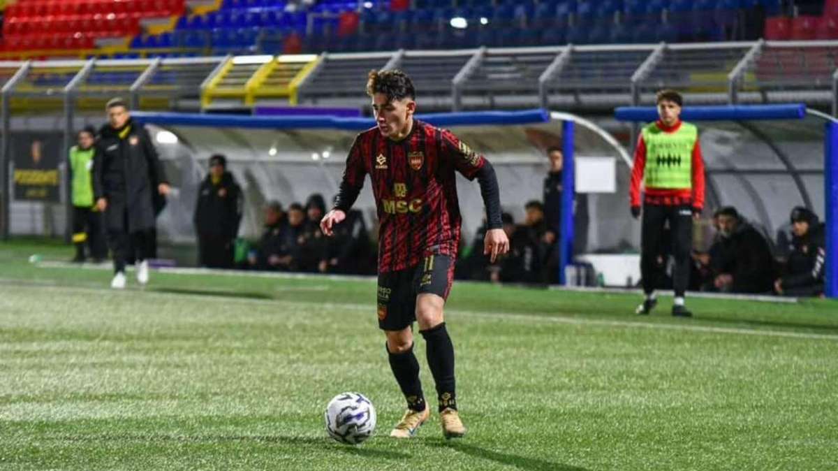 Mattia Esposito    Credit: Sorrento Calcio 1945