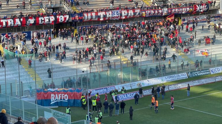 stadio taranto