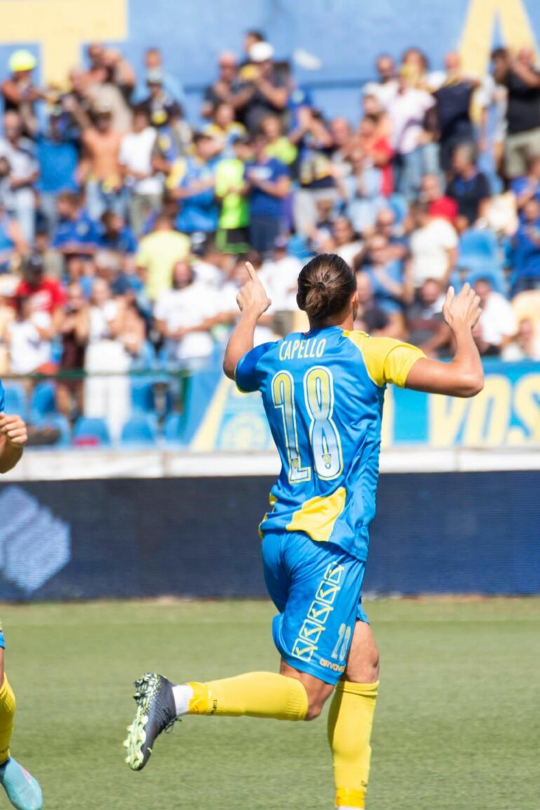 Carrarese, Capello meglio di Vlahovic e Immobile: la media gol più alta d’Italia è in Serie C Capello Carrarese