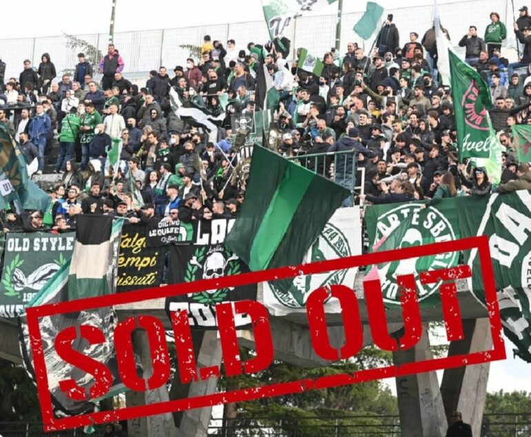 Tifosi Avellino sold out