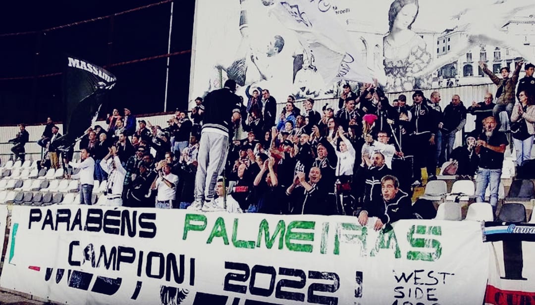 pro vercelli palmeiras striscione