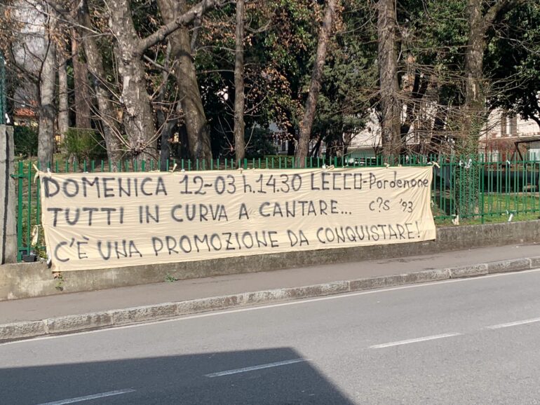 lecco striscione tifosi