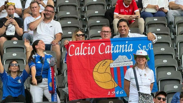 bandiera Catania a Berlino