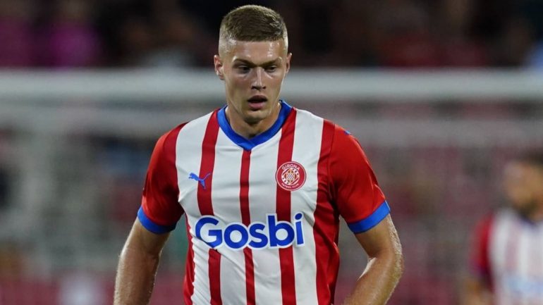 Dovbyk con la maglia del Girona
