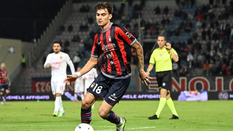 Guerini con la maglia del Crotone