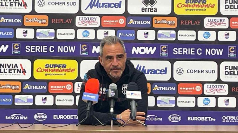 L'allenatore del Catania Mimmo Toscano / www.lacasadic.com