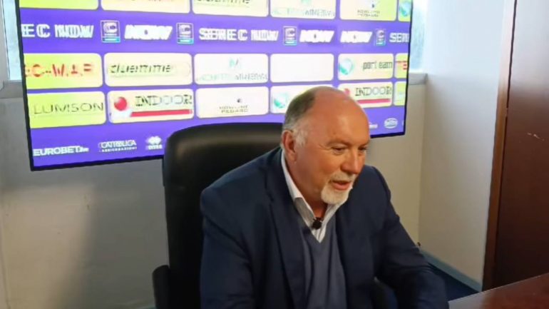 Direttore Sportivo della Pro Patria in conferenza stampa