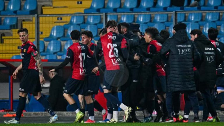 I giocatori del Gubbio esultano per un gol Credit_ AS Gubbio