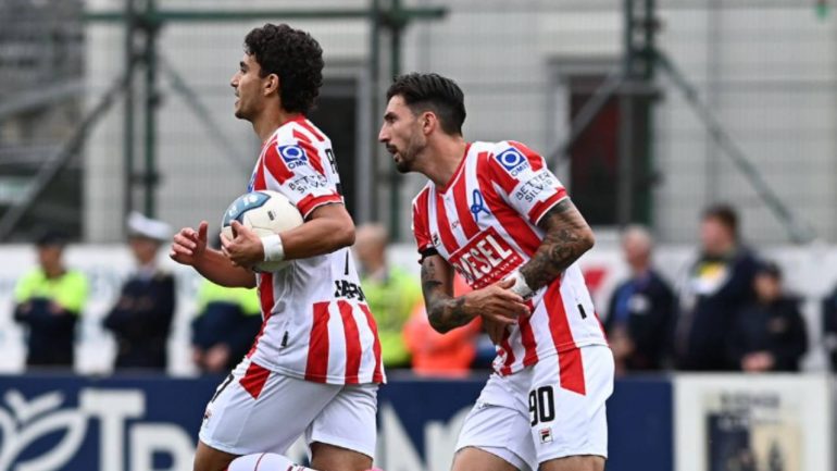 Nicola Rauti e Claudio Morra del Vicenza (Credit_ LR Vicenza) _ www.lacasadic.com