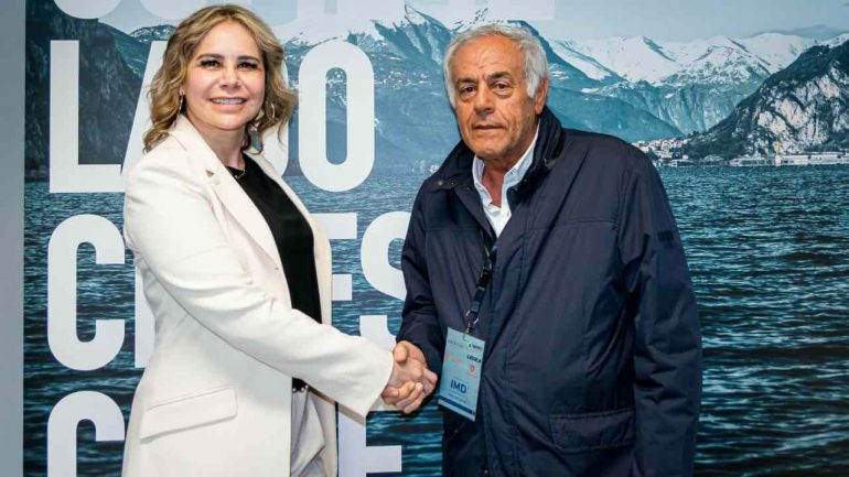 Virna Bonfanti insieme al presidente Aliberti / Credit: Calcio Lecco 1912 / www.lacasadic.com