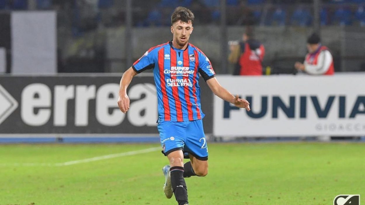 Il difensore del Catania Gega