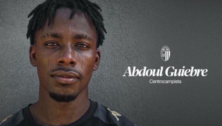 Guiebre con la maglia dell'Ascoli (Credit - Ascoli Calcio) - LaCasadiC.com