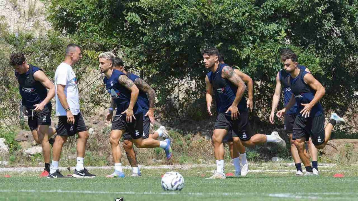Il Catania in ritiro