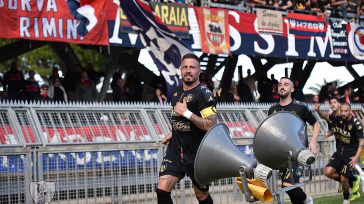Umberto Eusepi con la maglia della Sambenedettese. Credit: US Sambenedettese