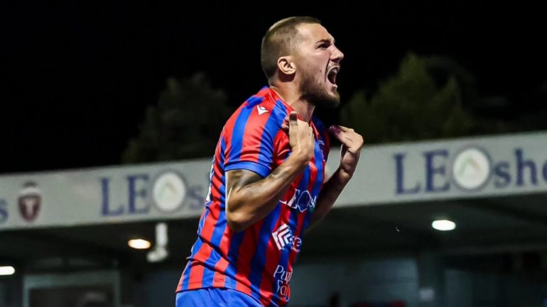 Cosimo Chiricò con la maglia del Casarano (Credit_ Casarano Calcio)
