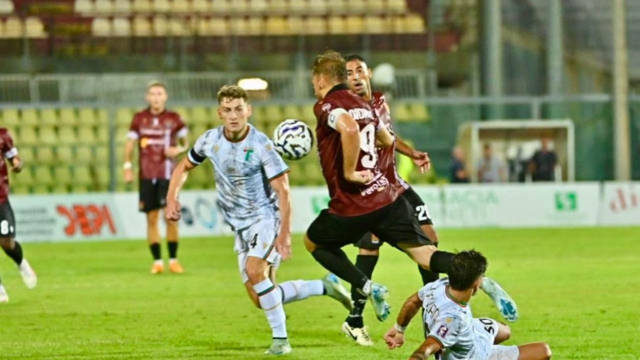 Federico Dionisi del Livorno (Foto_ NOVI - Livorno 1915)