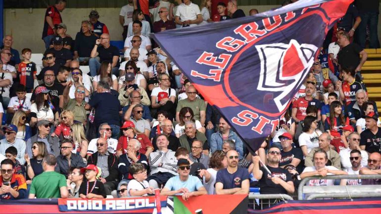 I tifosi della Sambenedettese _ credit_ Sambenedettese