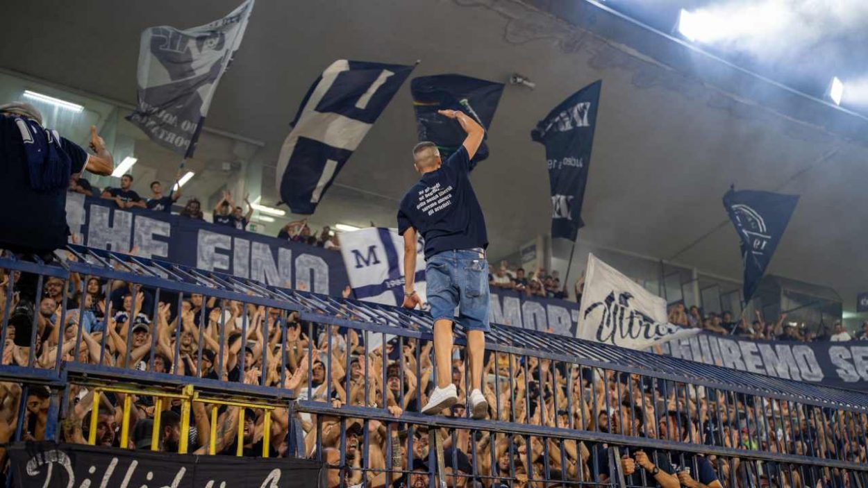 Tifosi della Cavese (Credit_ Cavese Calcio 1919)