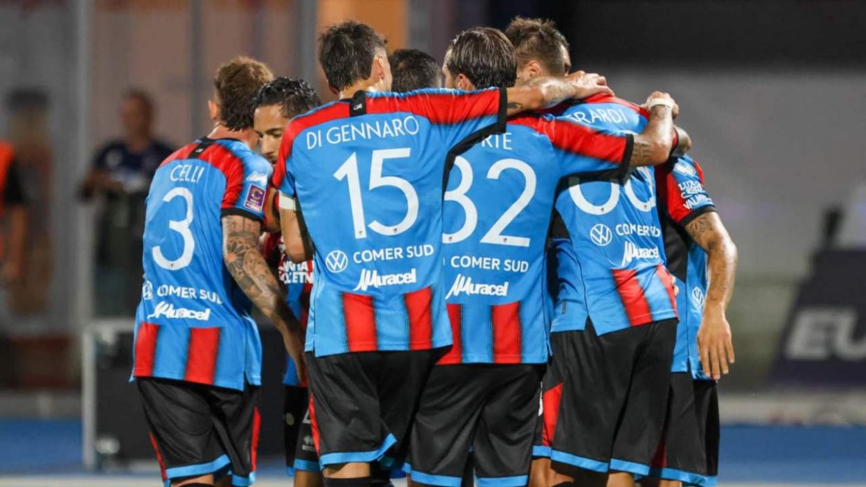 Esultanza squadra, Catania (credit: Riccardo Caruso) - www.lacasadic.com