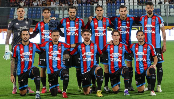 Foto di squadra, Catania (credit: Riccardo Caruso) - www.lacasadic.com