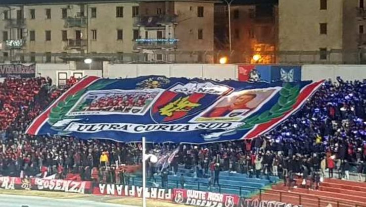 Stadio San Vito-Marulla di Cosenza - www.lacasadic.com