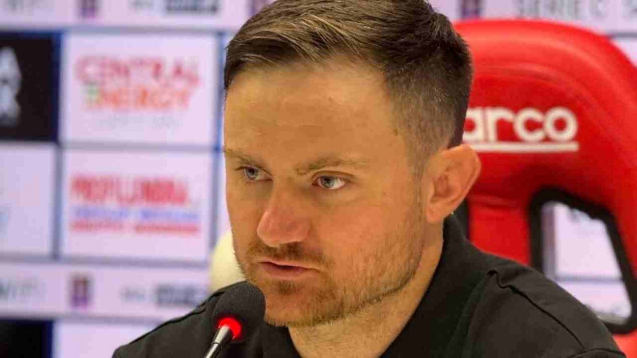 Agostinone in conferenza stampa