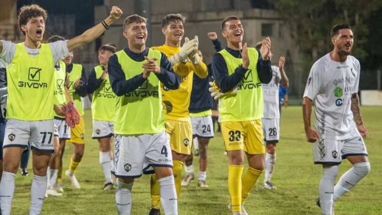 Cavese credit: cavese1919official