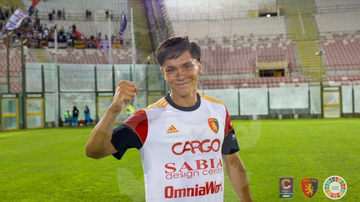Bruno Verrengia con la maglia del Potenza (credit: Nicola Remollino, Potenza Calcio) - www.lacasadic.com