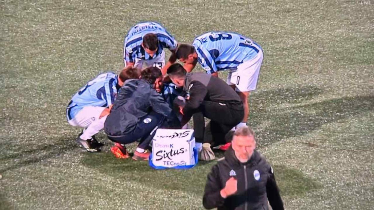 Pro Vercelli-Lecco, l'infortunio di Ferrini