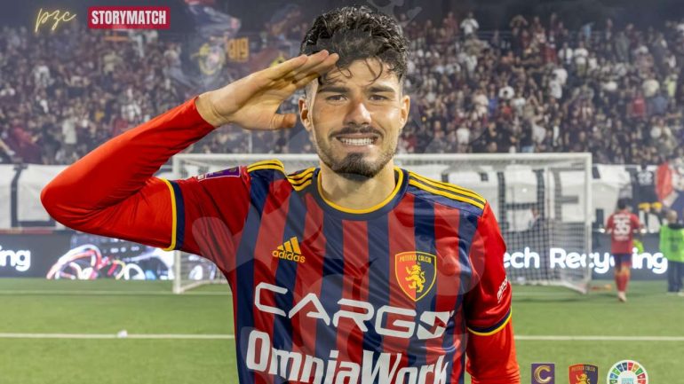 Antonis Siatounis esulta con la maglia del Potenza (credit: Nicola Remollino, Potenza calcio) - www.lacasadic.com