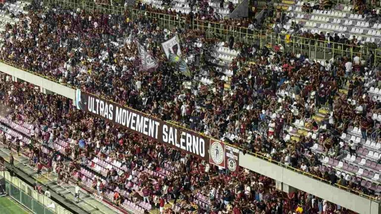La Curva della Salernitana