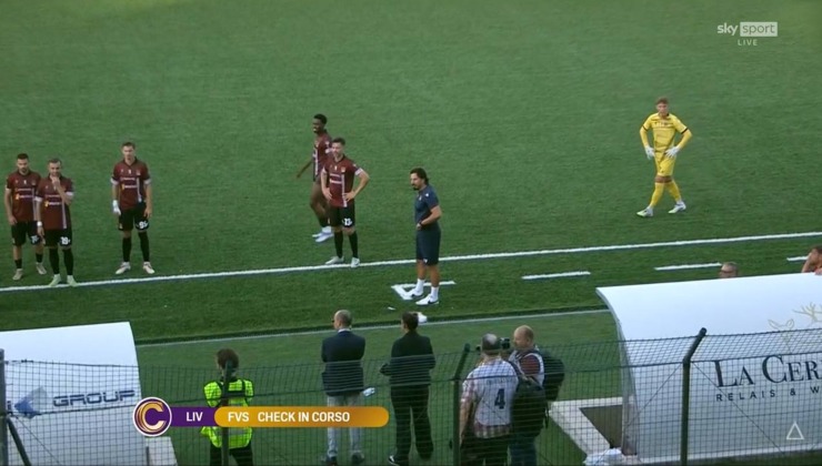Allenatore del Livorno, Formisano, durante il controllo FVS - www.lacasadic.com