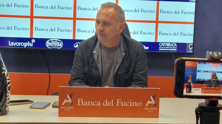 L'allenatore del Vicenza Fabio Gallo in conferenza stampa, www.lacasadic.com
