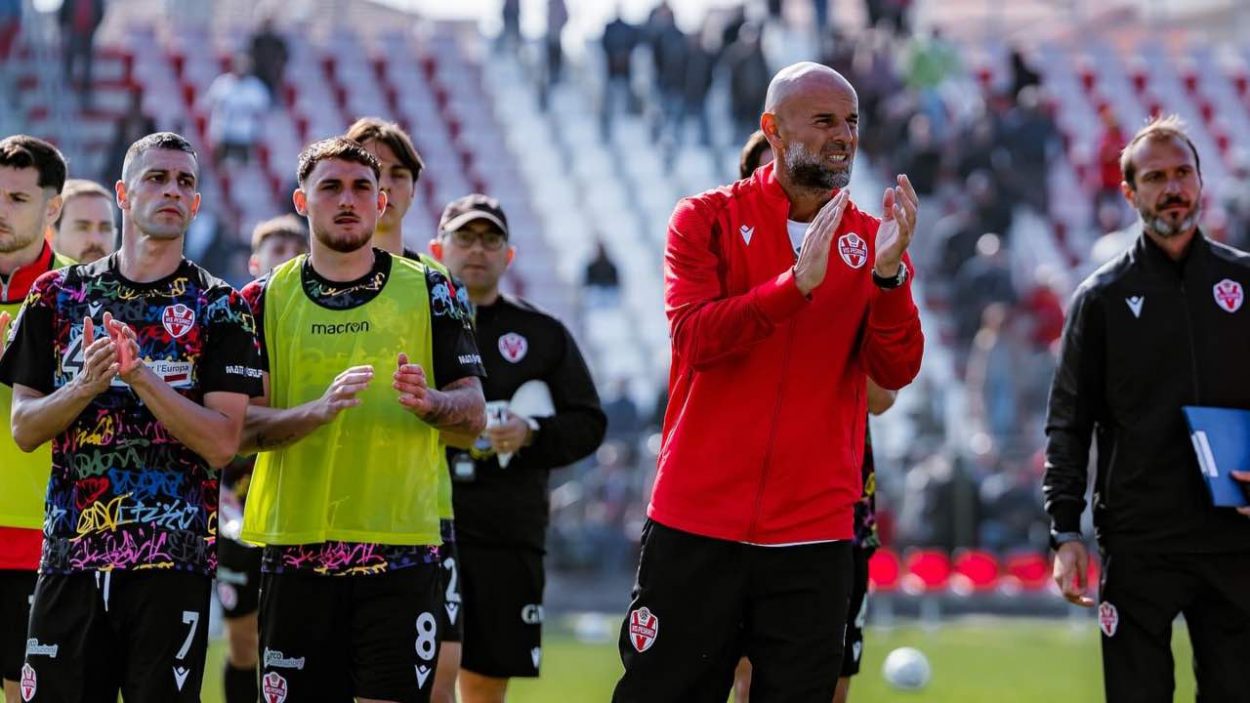 Vis Pesaro Copertina - Credit_ FB Vis Pesaro - www.lacasadic.com