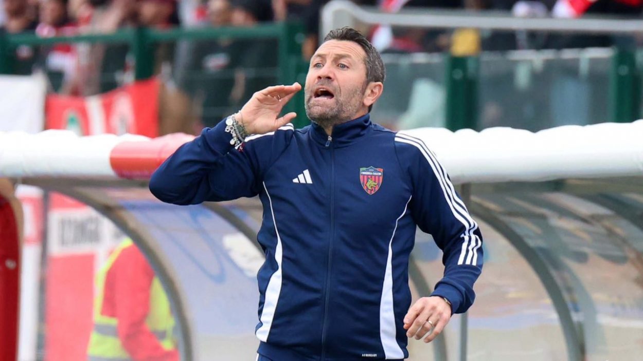 Antonio Buscè, allenatore del Cosenza, credit: Cosenza Calcio /
