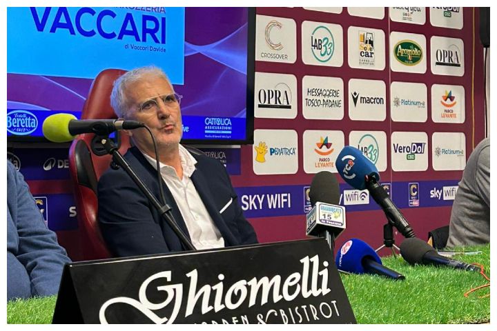 Roberto Venturato in conferenza stampa - credits La Casa Di C