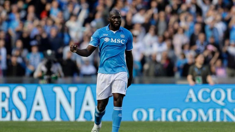 Romelu Lukaku in azione con la maglia del Napoli, www.gianlucadimarzio.com