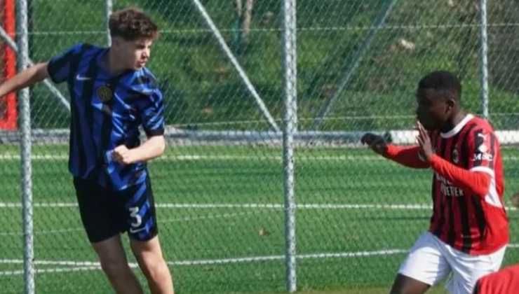 Mouhamed Fall in azione con la maglia del Milan, www.lacasadic.com