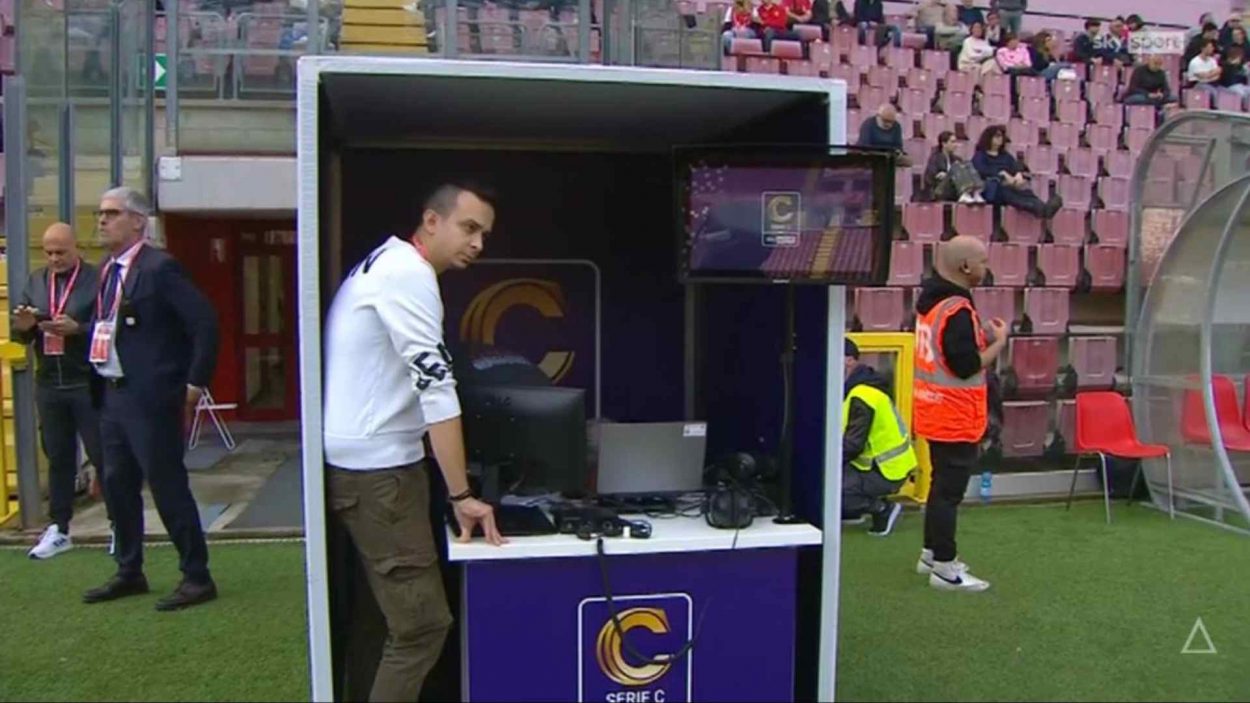 Problemi tecnici al FVS durante Triestina-Union Brescia - www.lacasadic.com