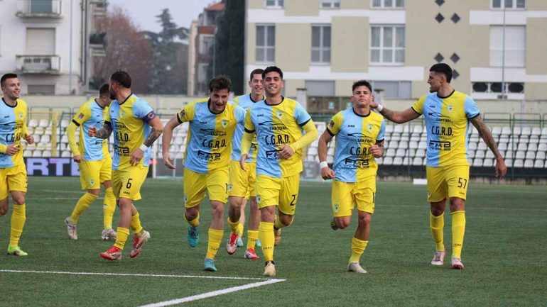 Arzignano foto squadra (Credit_ Arzignano) www.lacasadic.com