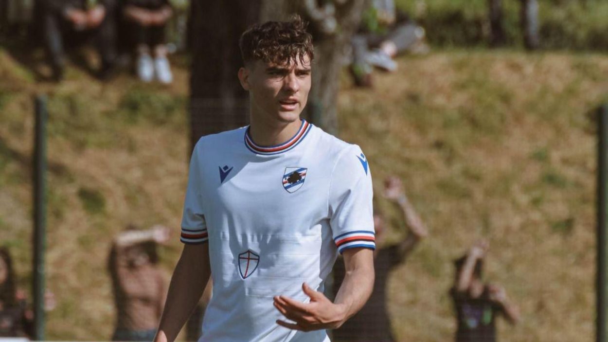 Francesco Conti con la maglia della Sampdoria