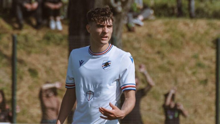 Francesco Conti con la maglia della Sampdoria