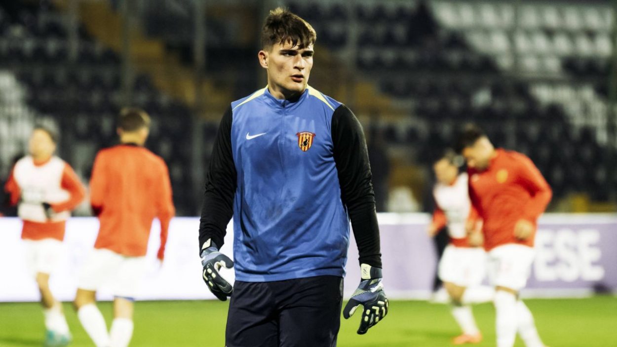 Nunziante con la maglia del Benevento