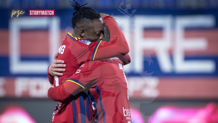 Claud Adjapong con la maglia del Potenza (credit: Potenza Calcio, Nicola Remollino) - www.lacasadic.com