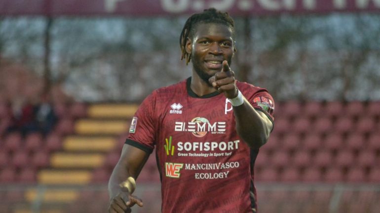 Jonathan Italeng / Credit: Gianni Mattonai / www.lacasadic.com